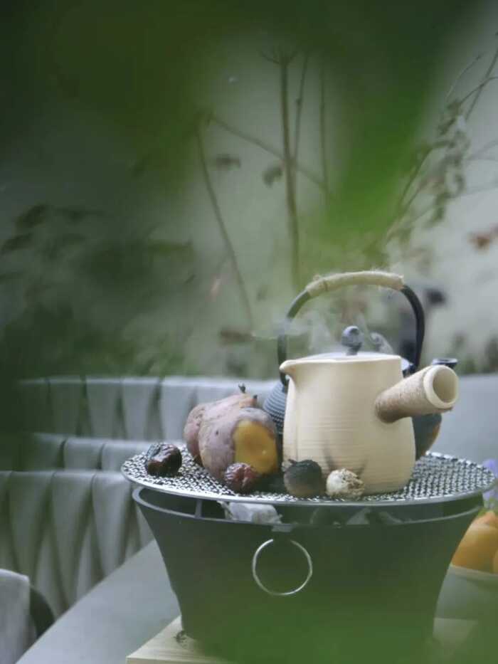 当我们在喝茶，我们究竟在喝什么？