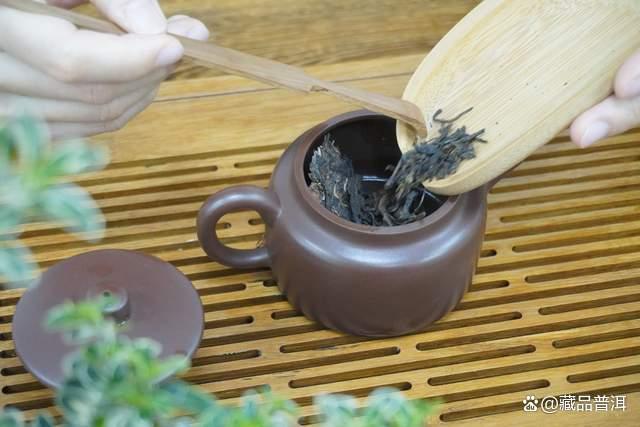 普洱茶醒茶技巧：冲泡前的必要准备与正确方法