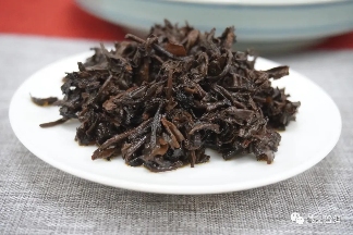 2005年勐海茶厂V93熟沱好喝吗？十年磨一剑，高端收藏型熟茶！