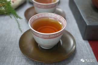 2003年何仕华景迈千年古树茶，业界公认的景迈茶标杆，何仕华配制