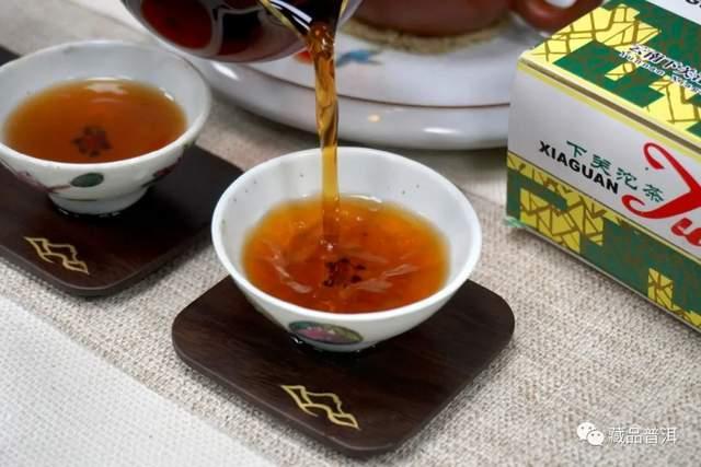 普洱茶适饮期探索与品饮高峰期分析