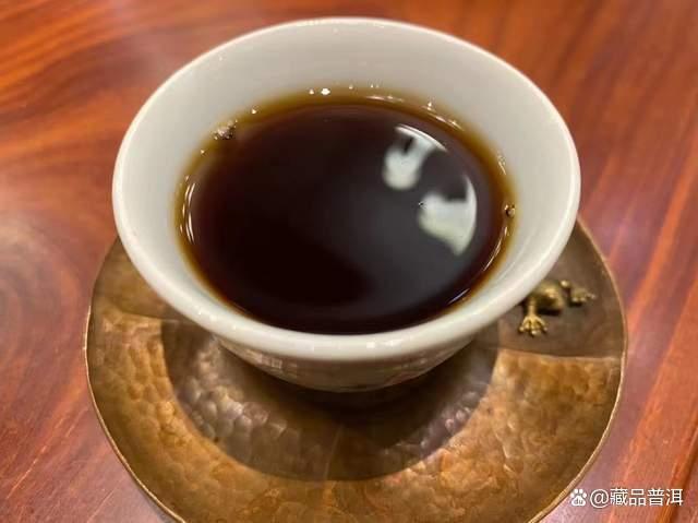 94事业熟饼详细介绍：国营老勐海茶厂经典熟茶解析