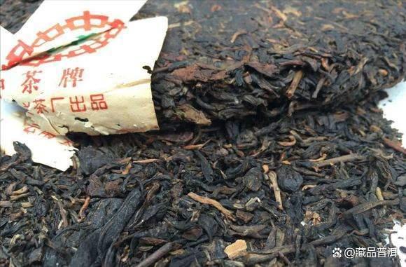 下关2003年质检饼普洱茶全面解析，五大金刚之首的收藏价值