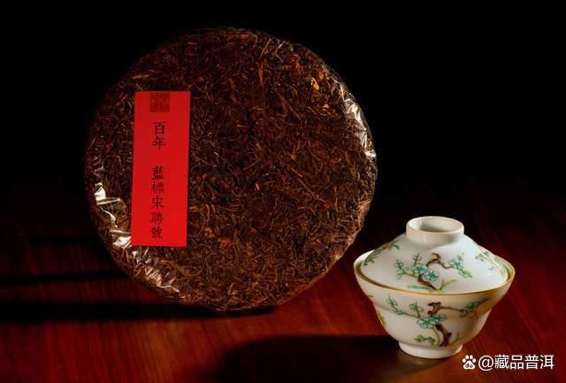 普洱老茶选购攻略：年份越老越值钱吗及三大挑选原则