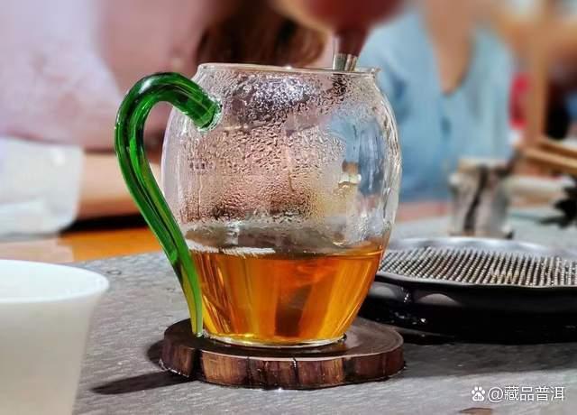 普洱茶冲泡技巧：4个方法提升茶叶香气，让你泡出醇香好茶