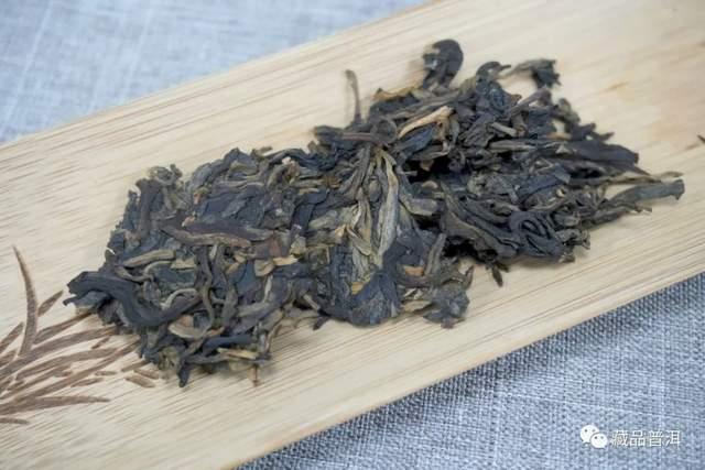 普洱老茶验货必备四步法：验大票看品相闻香气品茶汤