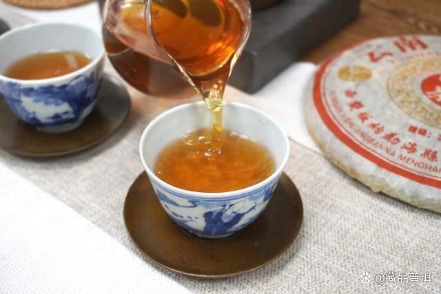 2005年班章印茶深度解析，南峤茶厂精品老生普鉴赏