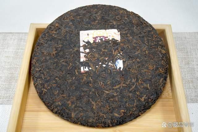 大益901勐海之星普洱熟茶品鉴 典范之作的品质特征与收藏价值