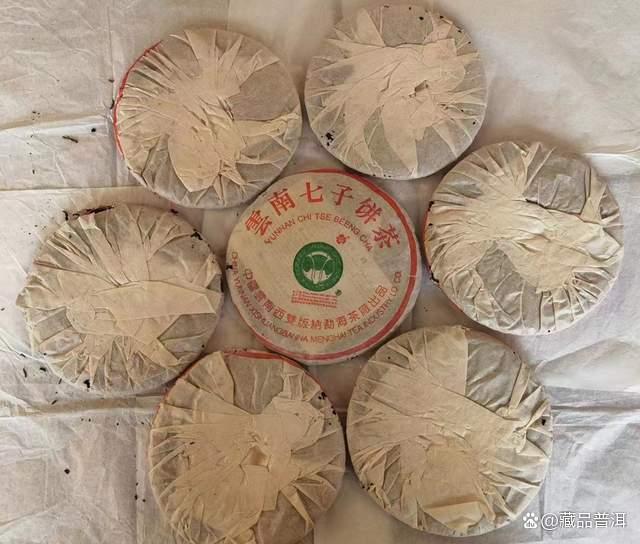 2002班章精品青饼真假辨别攻略，班章大白菜防伪识别技巧