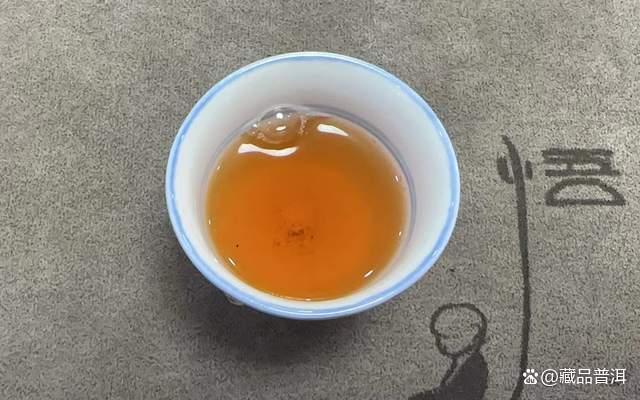 兴海2005年大口中老班章特点解析及品鉴体验