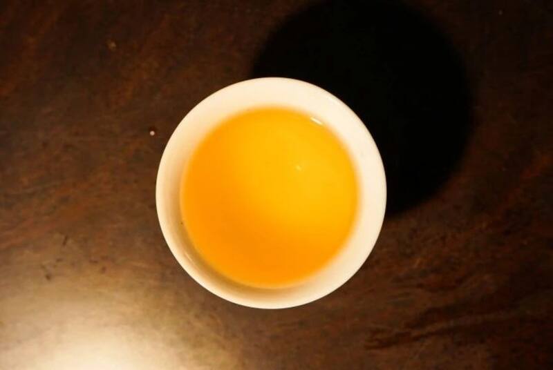 八角亭云南勐海早春乔木圆茶   经典再现，传奇新生！