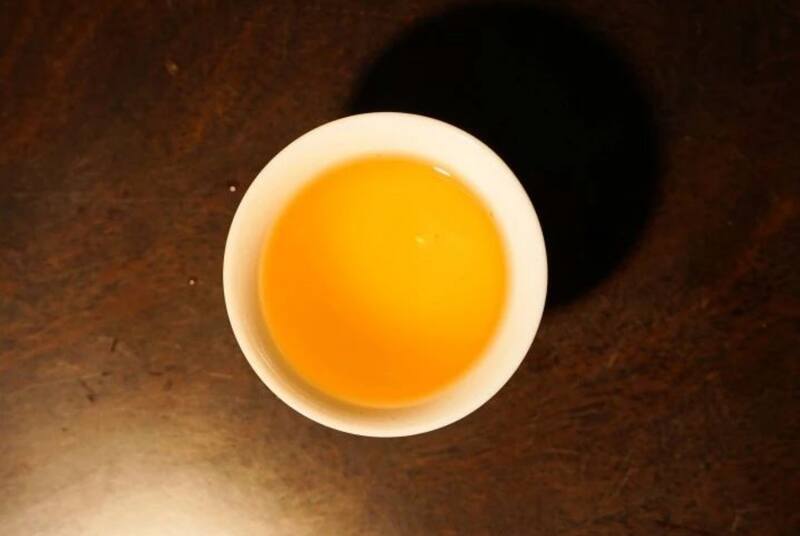 八角亭云南勐海早春乔木圆茶   经典再现，传奇新生！