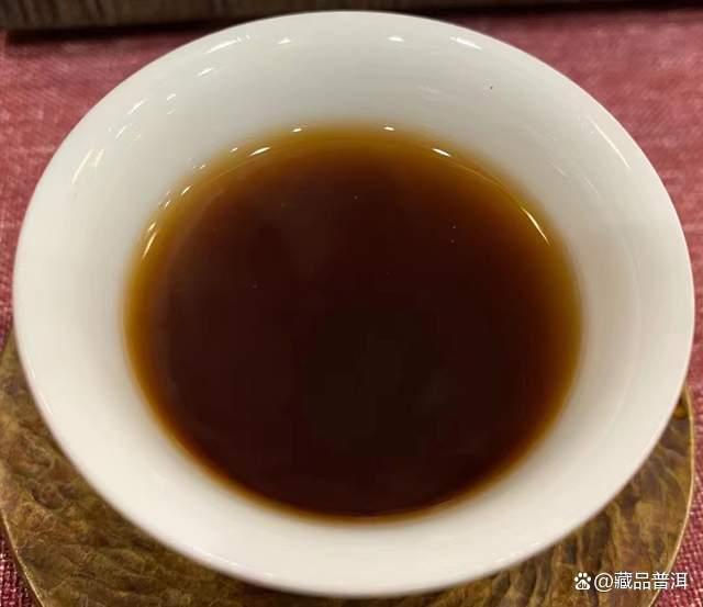2000年班章大白菜熟茶三款对比解析