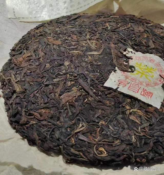 2001年易昌号普洱茶正品鉴赏与收藏价值分析
