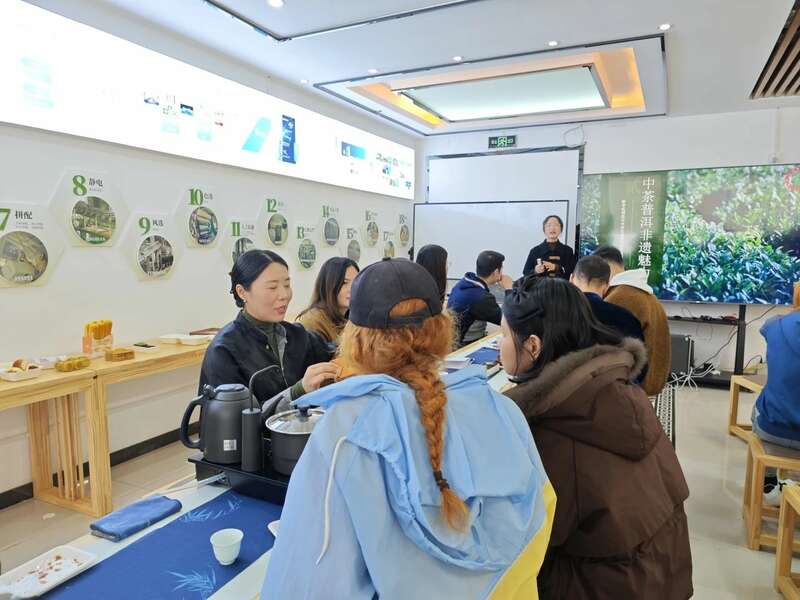 “非遗技艺·茶味东方”中茶云南国际茶文化交流茶会成功举办