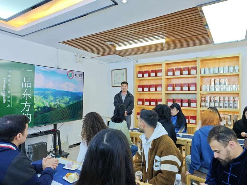 “非遗技艺·茶味东方”中茶云南国际茶文化交流茶会成功举办