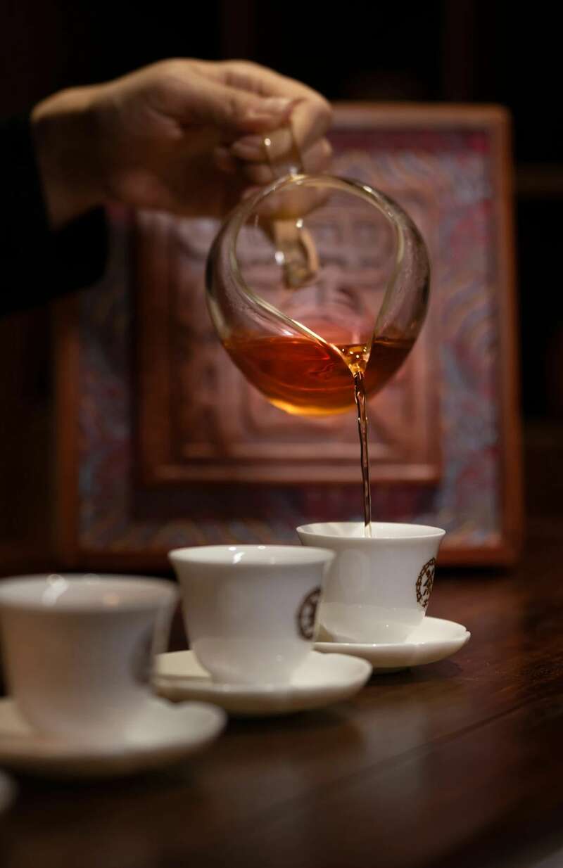 时光酝酿 岁月陈香  中茶年份九十年代老茶-神品 普洱茶（生茶）紧压茶