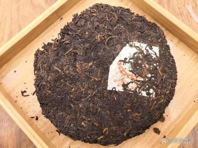 94事业熟饼来历揭秘：勐海茶厂经典老熟茶品质分析