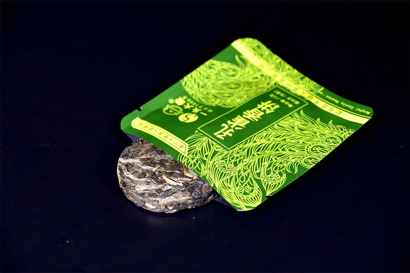 一饼藏尽山野鲜爽，撕开即享自然