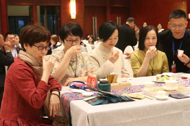 品牌方法论 茶产业十大趋势——企业媒体化