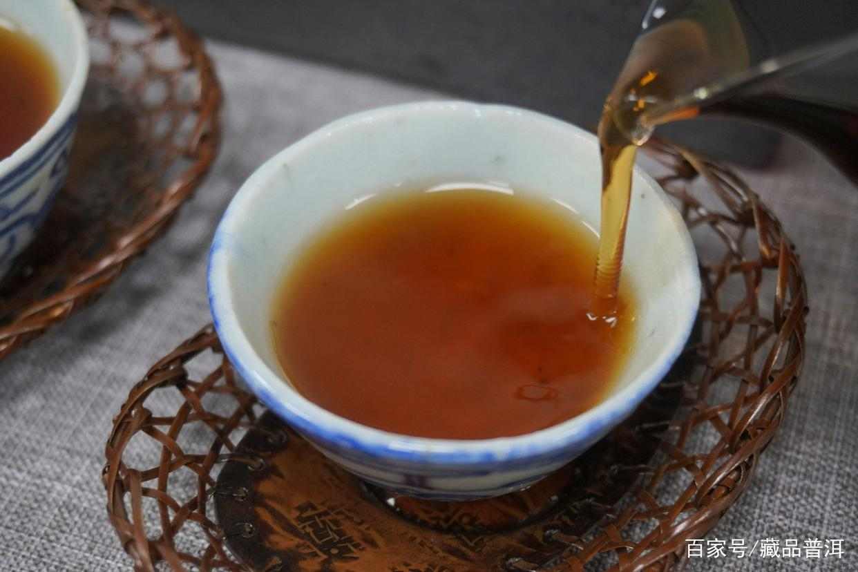 2006年7581熟茶砖与2007年对比分析，辨别真假技巧全解