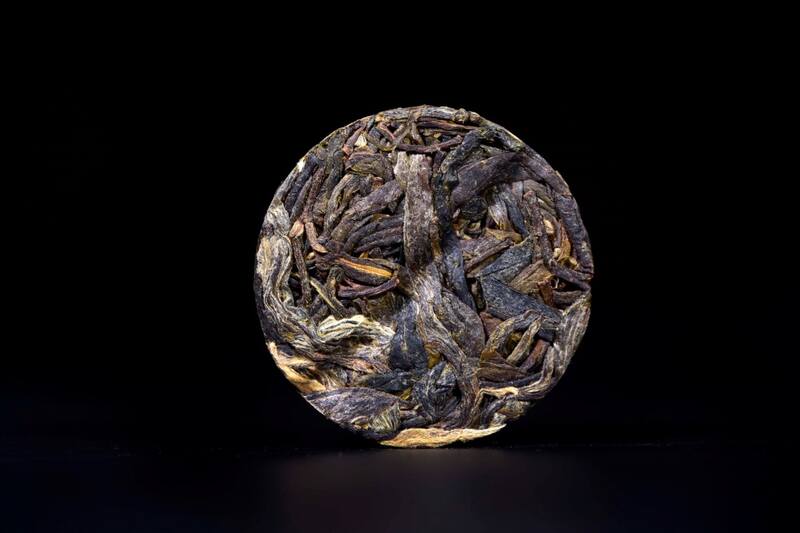 一头大象孔雀香饼普洱生茶 天地人茶厂30年技艺