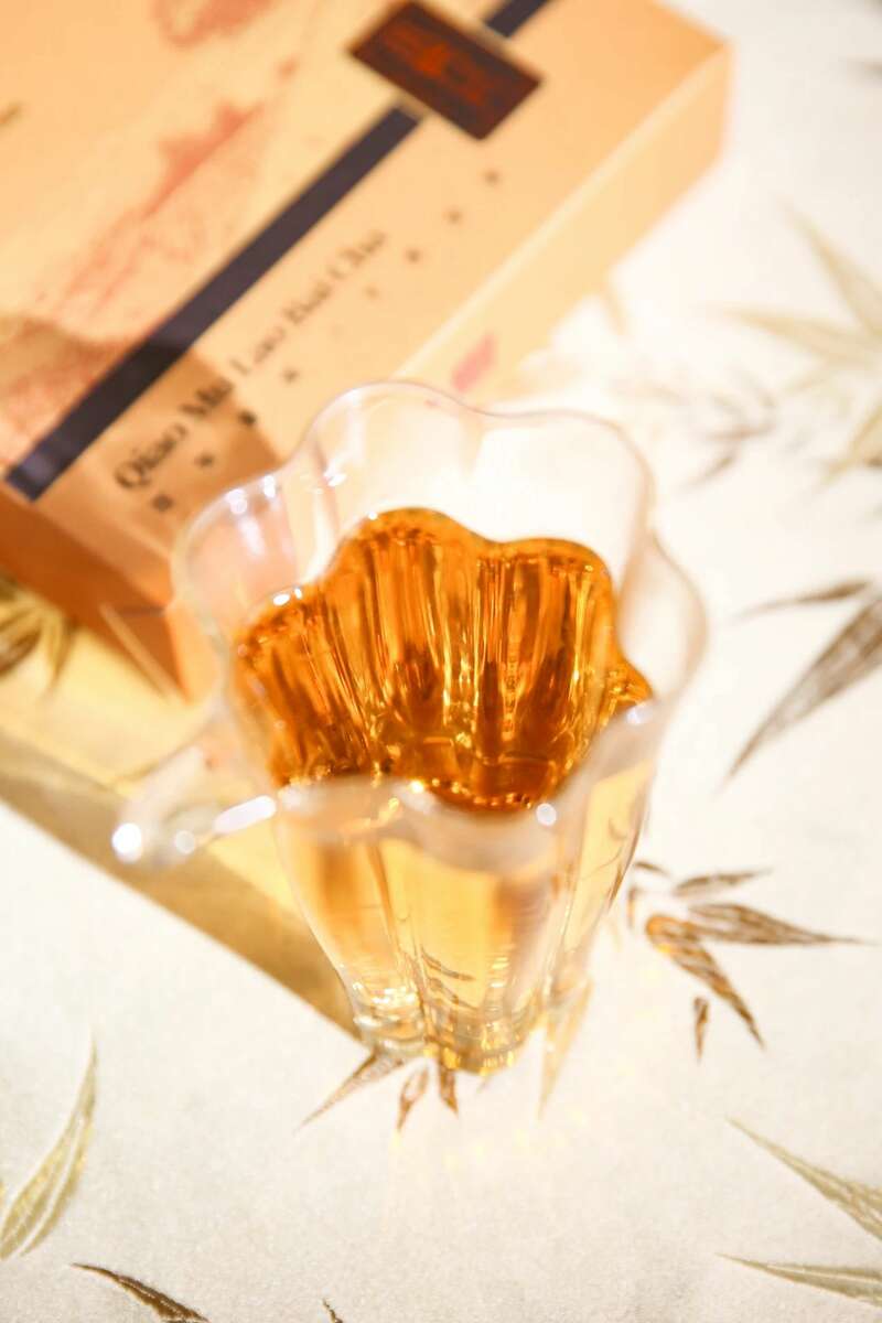 下关乔木老白茶 白茶小方片，春日小甜甜