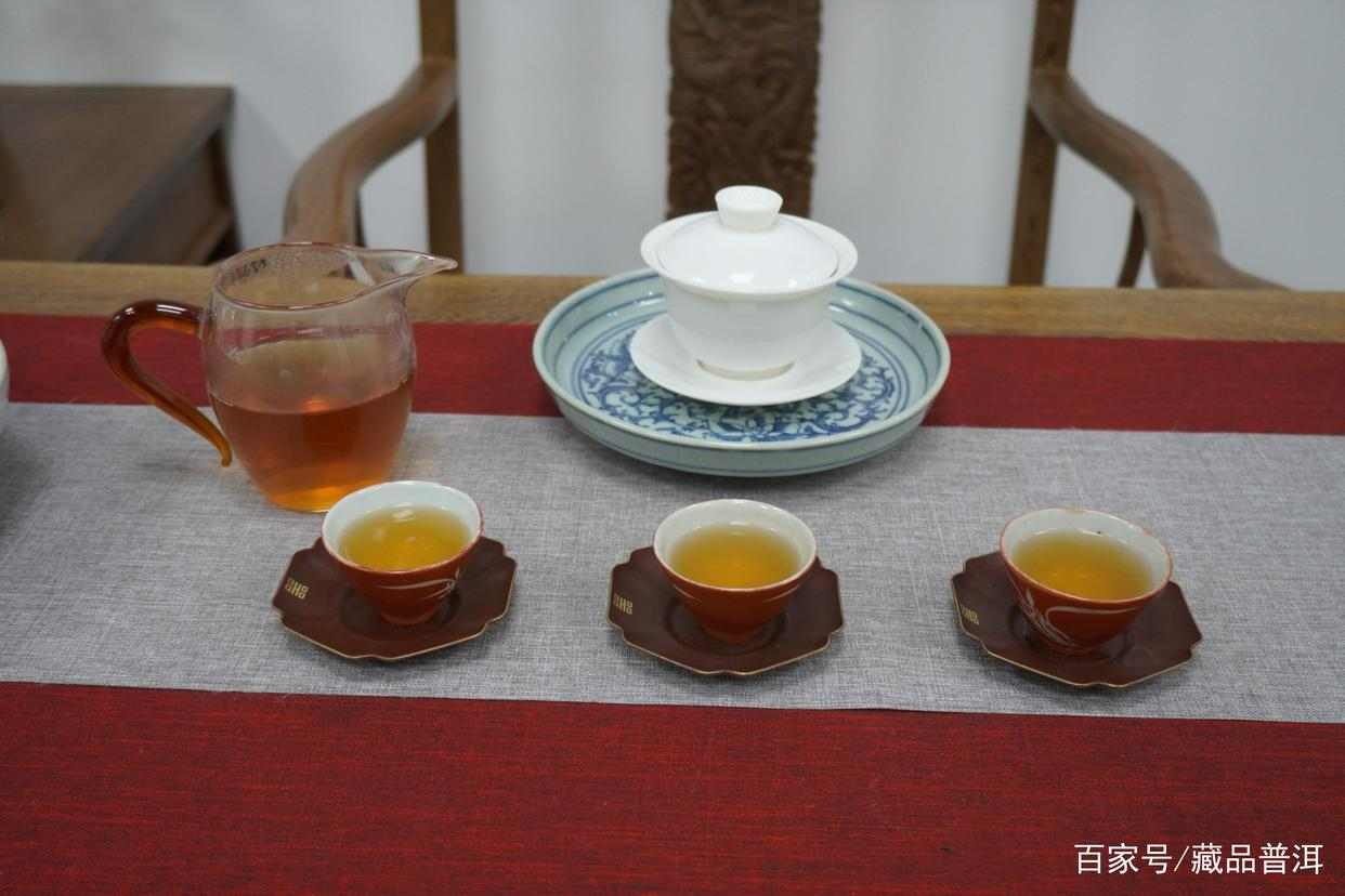 普洱茶冲泡技巧详解：掌握茶性是关键