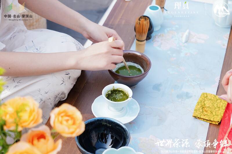 东郊记忆迎春茶：2025蒙顶山茶第一背篓茶鸣鼓上市