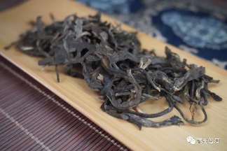 普洱茶煮茶方法全解：适合品种、器具选择与冲泡技巧