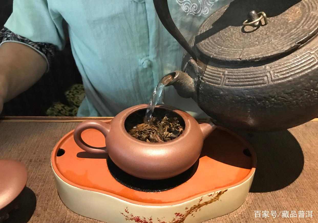普洱茶冲泡技巧详解，5个要点让你轻松成为泡茶高手