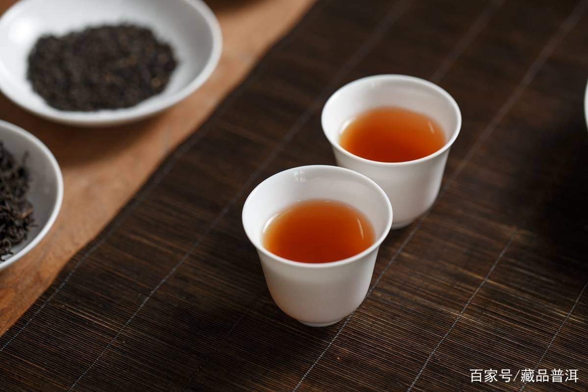 从绿茶到普洱茶：一位茶叶世家的三十年品茶历程