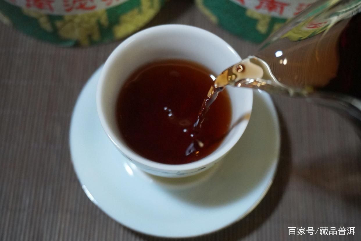 96销法沱口感评测：老下关茶厂经典熟茶魅力解析