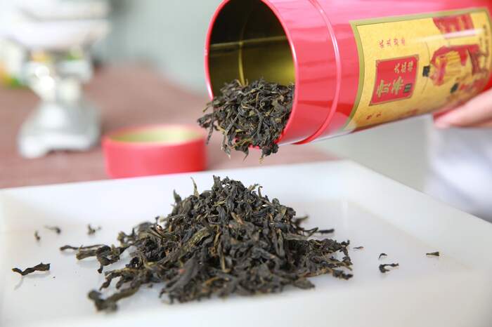 揭秘武夷岩茶独特的“上市时差”与“岩韵”密码