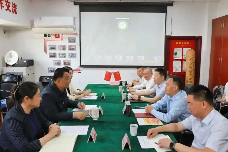 杨祖斌率队赴中国茶叶流通协会、张一元茶叶有限责任公司、小罐茶业有限公司开展招商考察