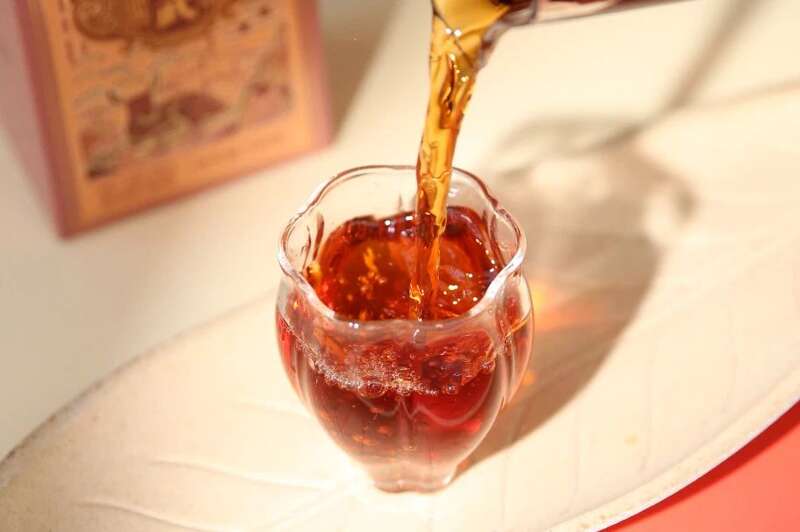 下关蜜陈易武·熟茶 匠心手作 一珠藏山韵