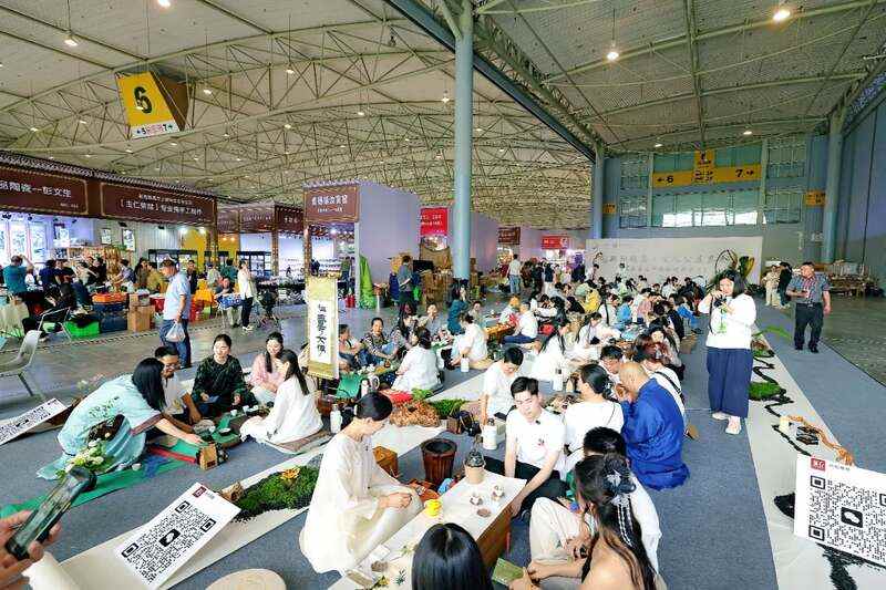 茶界整活天花板！这届茶博会把