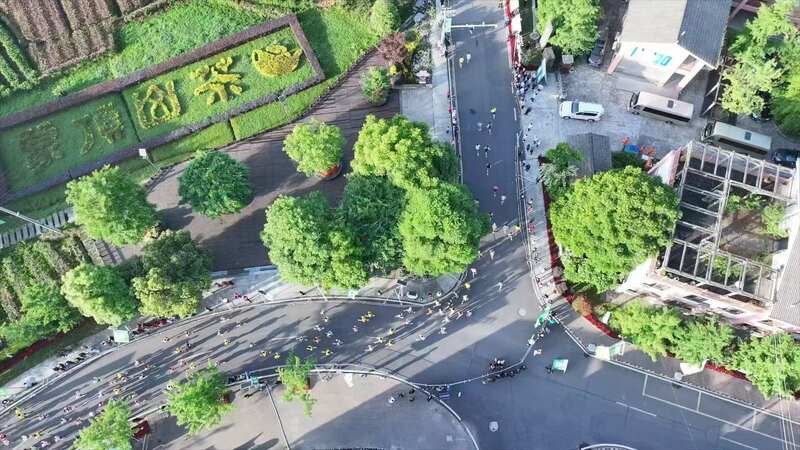 大地流彩·2025年全国和美乡村健康跑（村跑）雅安名山站鸣枪开跑！