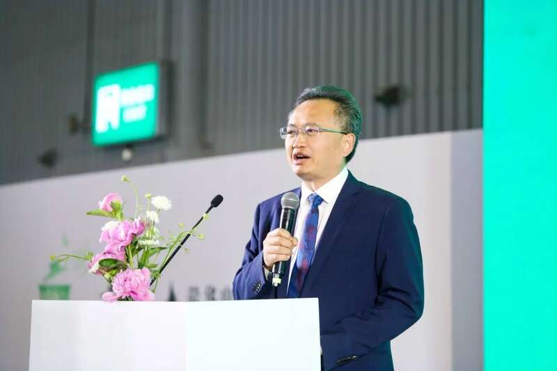 茶文化教育公益项目发布会暨“守护会呼吸的遗产”古树茶文化圆桌会议成功举行