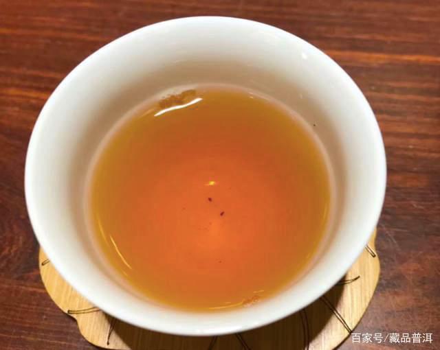 2003年福今六星孔雀班章青饼解析，班章家族超级明星茶品