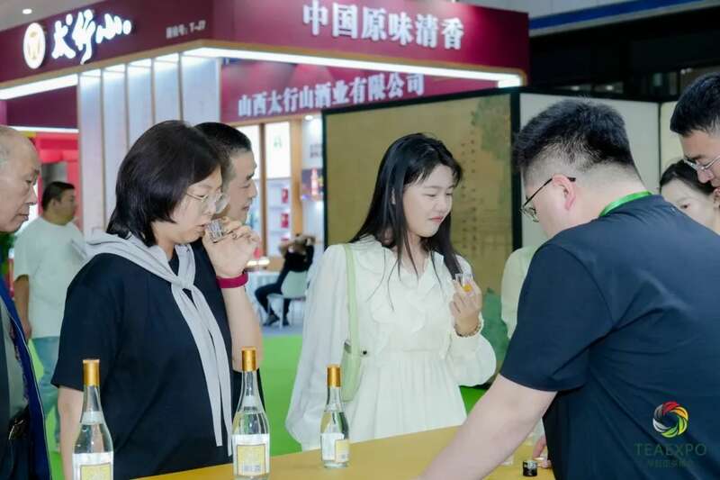 热度爆棚！华巨臣第15届武汉茶博会首日现场直击！