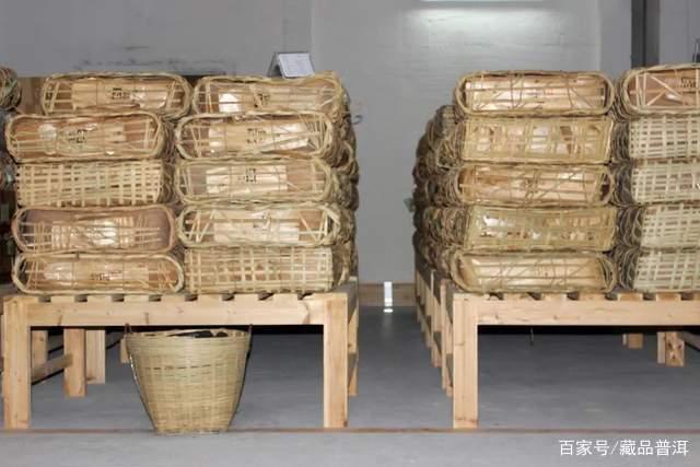 老藏家分享普洱茶存仓心得，做到这3点，藏好普洱茶很简单！