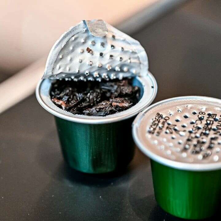 “科技引领未来美好生活”引跑健康志愿者招募项目暨中茶科技茶系列产品推介会在青岛成功举办