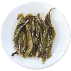 巳季平安，品味生活细微之处的美好香甜  中茶巳季平安 普洱茶(生茶)紧压茶