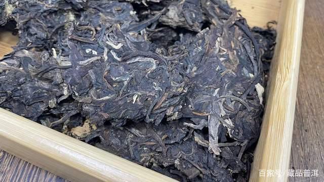 撬散普洱茶存放方法详解，选择合适容器避免氧化受潮