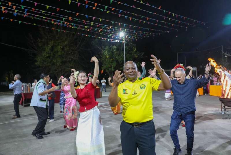 18国使节走进大益  共植友谊茶园，解码“茶香外交”的中国式浪漫