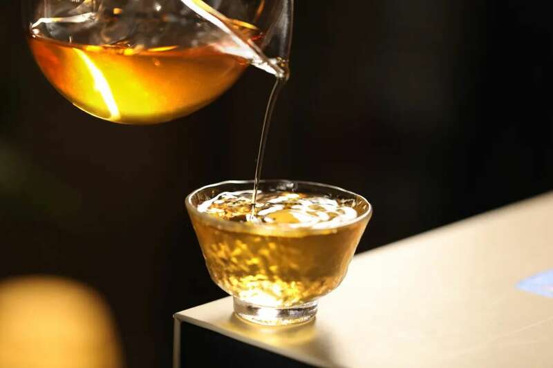 岁悦老陈皮白茶：8年岁月，酿成愉悦人心的小甜水