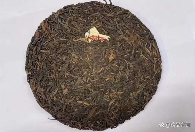 93青饼普洱茶详细介绍：1993年勐海茶厂7542配方特点解析
