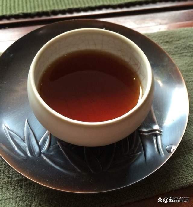 普洱老茶为何价格坚挺？多少年陈期才算老茶