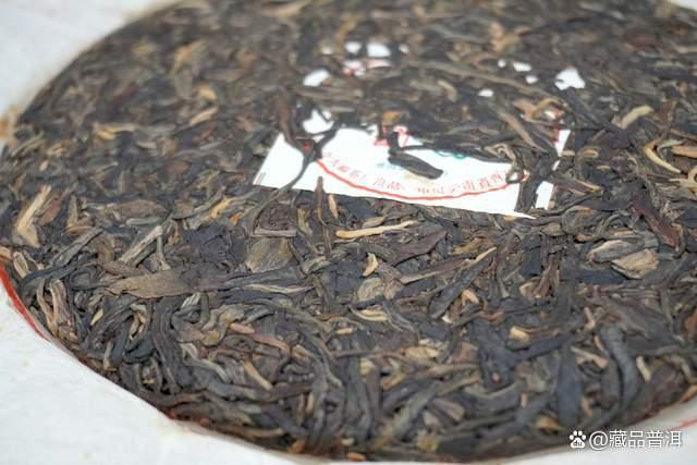 普洱茶怎么撬开不碎？茶饼茶砖的正确撬茶技巧